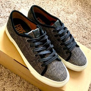 FRYE - Gia Canvas Low Lace Sneaker - black (tweed) 7.5